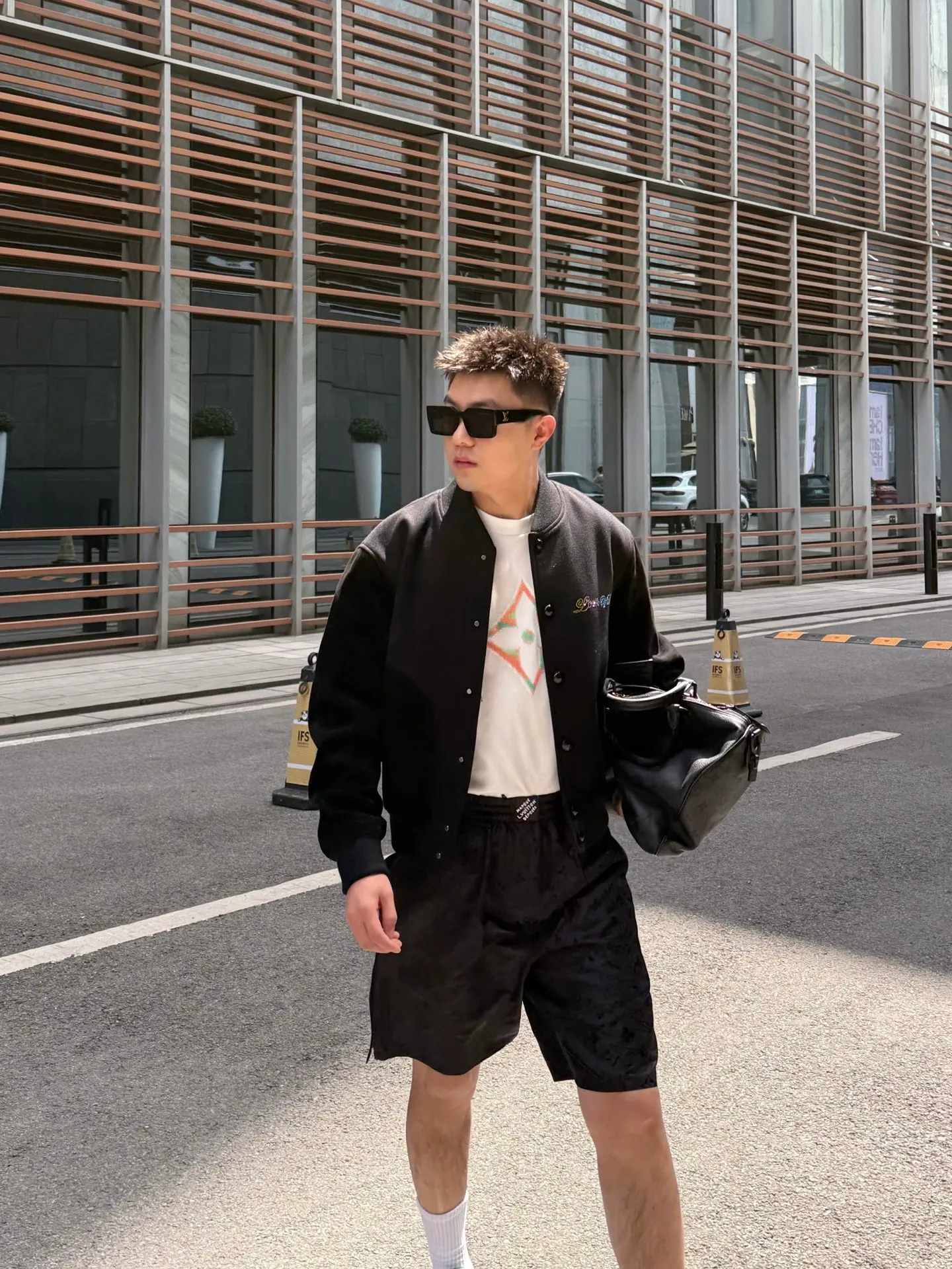 Louis Vuitton/